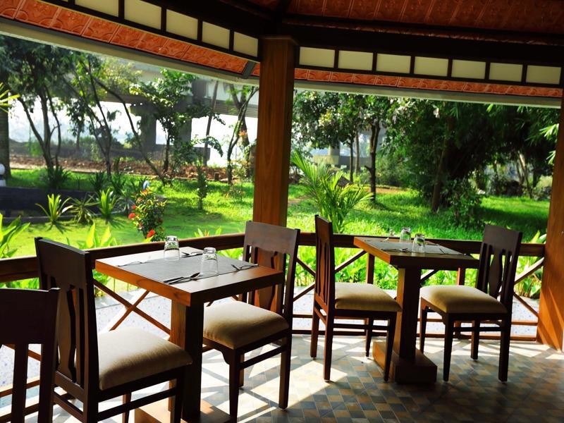 Nihara Resort And Spa Kochi Εξωτερικό φωτογραφία